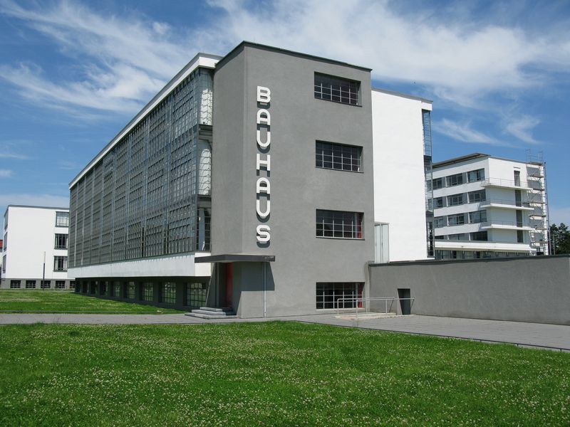 Bauhaus School Of Design